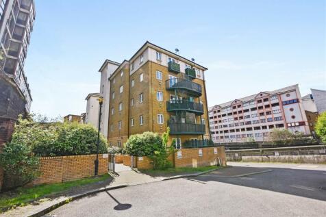 Lorne Close, London 1 bed apartment for sale