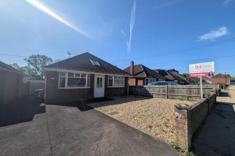 Lower Northam Road, Hedge End... 3 bed detached bungalow for sale