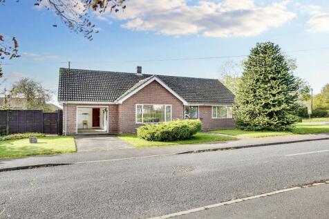 Thorns Close, Newmarket CB8 2 bed detached bungalow for sale