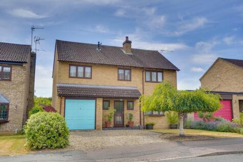 Noel Murless Drive, Newmarket CB8 4 bed detached house for sale