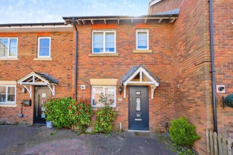 4 bedroom terraced house for sale