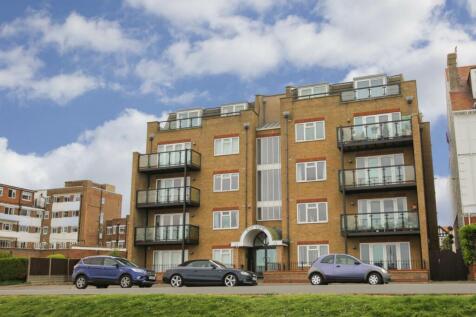 Palm Bay Avenue, Margate, CT9 3 bed apartment for sale