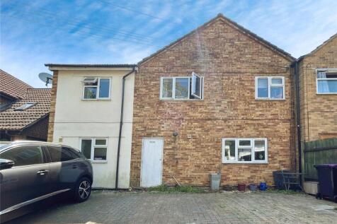 5 bedroom apartment for sale