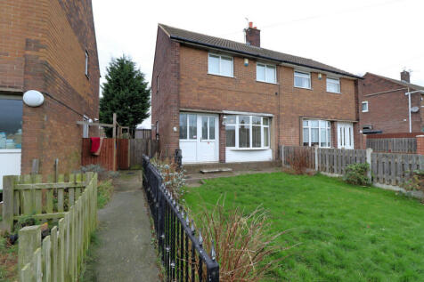 2 bedroom semi-detached house for sale