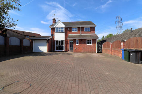 Shafton Barnsley S72 5 bed detached house for sale