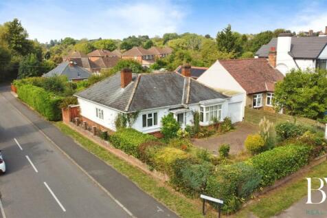 4 bedroom detached bungalow for sale