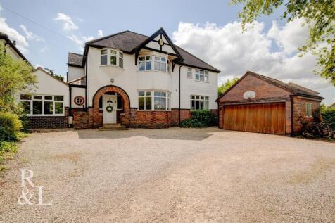 5 bedroom detached house for sale