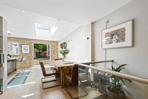 Sutherland Avenue, Maida Vale... 3 bed apartment for sale