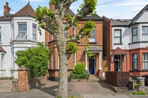 Mount Road, London, NW4 2 bed flat for sale