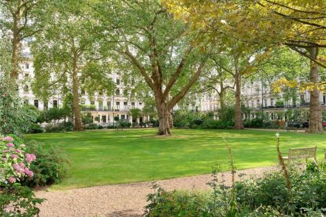 Ennismore Gardens, Knightsbridge... 2 bed apartment for sale