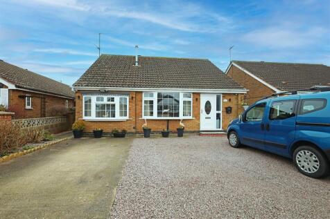 Camelot Gardens, PE21 4 bed bungalow for sale