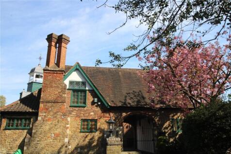 Beverley Lane, Surrey KT2 2 bed end of terrace house for sale