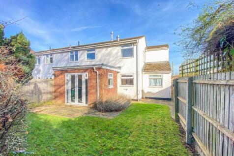 Pelham Close, Cottenham, Cambridge 4 bed semi