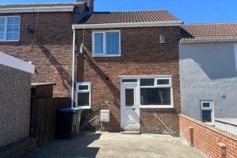 Forster Avenue, Seaham SR7 2 bed terraced house for sale