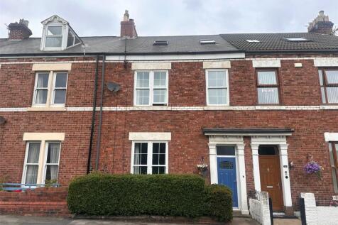 6 bedroom terraced house for sale