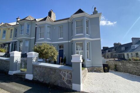 Hermitage Road, Plymouth PL3 5 bed end of terrace house for sale