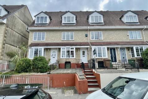 Austin Crescent, Plymouth PL6 4 bed terraced house for sale