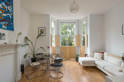 1 bedroom flat for sale