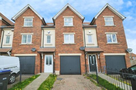 3 bedroom terraced house for sale