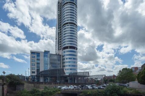 BridgeWater Place, Leeds LS11 2 bed flat for sale