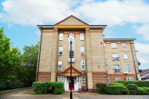 Tollgate Road, London E6 2 bed flat for sale