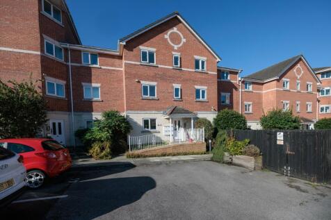 Old Coach Road, Runcorn WA7 2 bed flat for sale