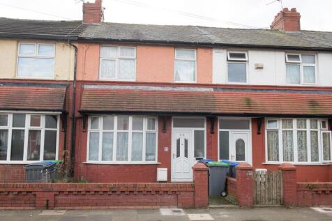 4 bedroom terraced house for sale