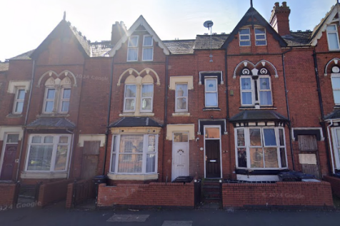 City Road, Birmingham B16 4 bed house of multiple occupation for sale