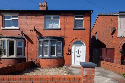 Stamford Avenue, Blackpool FY4 3 bed semi