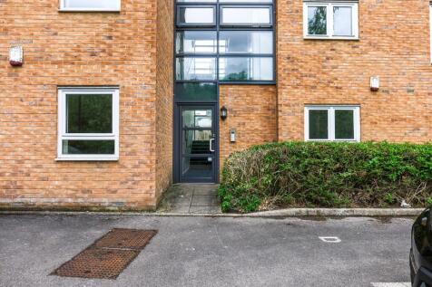 Beeches Bank, Sheffield S2 2 bed flat for sale