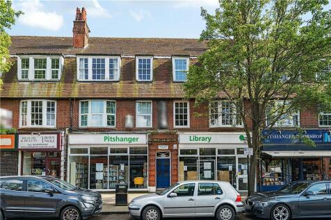 Pitshanger Lane, Ealing 3 bed apartment for sale