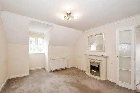Daffodil Court, Newent GL18 1 bed apartment for sale