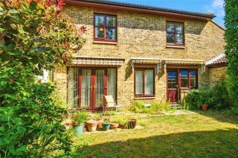 Bierce Court Cottages (A)... 2 bed retirement property for sale