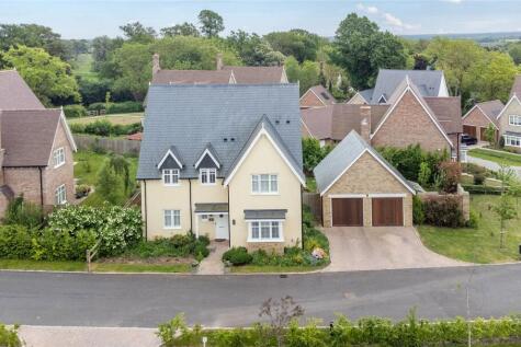 Vicarage Fields, Linton, Maidstone... 4 bed detached house for sale
