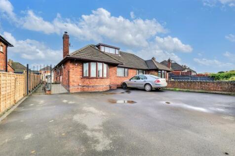 2 bedroom semi-detached bungalow for sale