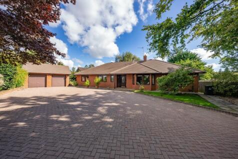 The Narth, Monmouth 4 bed bungalow for sale