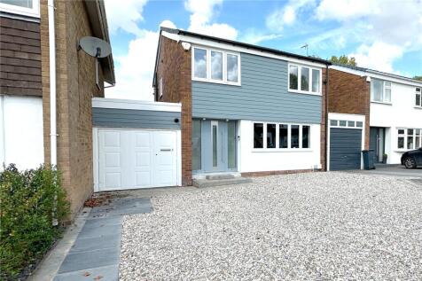 Hathaway Close, Balsall Common... 4 bed link detached house for sale