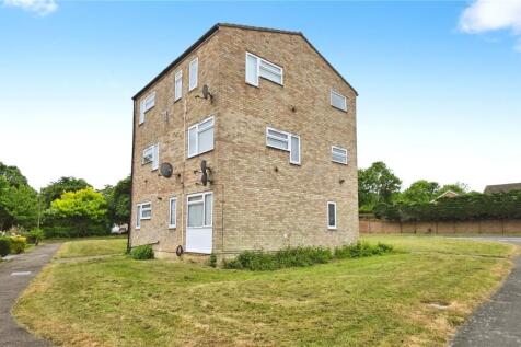 Studio flat for sale