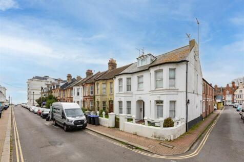 Warwick Road, Worthing 1 bed apartment for sale