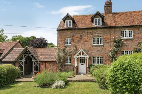 Ringshall, Berkhamsted, HP4 3 bed semi