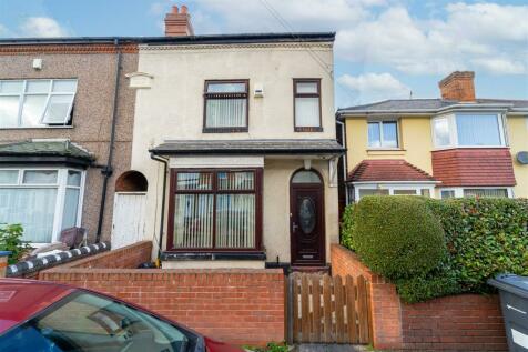 4 bedroom end of terrace house for sale