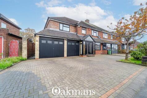 5 bedroom semi-detached house for sale