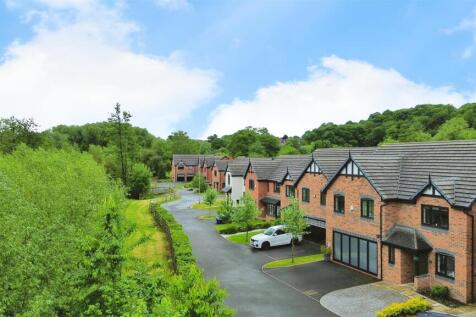 Forge Wood Close, Congleton 5 bed detached house for sale