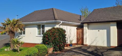 2 bedroom bungalow for sale