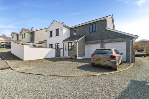 Tavistock, Devon 4 bed detached house for sale