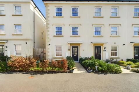 Tavistock, Devon 3 bed end of terrace house for sale