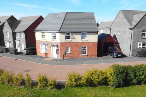 Isla Drive, Leicester, LE19 4 bed detached house for sale