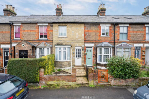 Sunnyside Road, Chesham, HP5 2 bed terraced house for sale