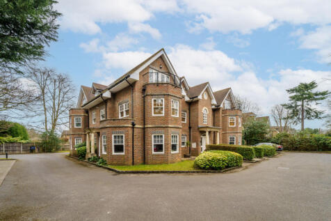 Woodham Lane, Woodham, Addlestone... 2 bed apartment for sale