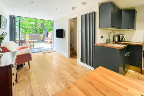 Sunnyhill Road, Hemel Hempstead, HP1 2 bed terraced house for sale